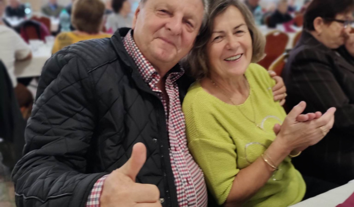 11. fotografia fotogalérie Posedenie s dôchodcami 2022