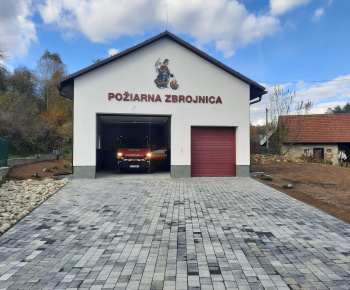 Hasičská zbrojinca  a nová technika DHZ
