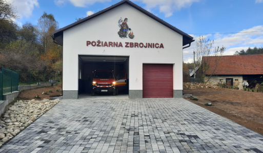 Hasičská zbrojinca  a nová technika DHZ 