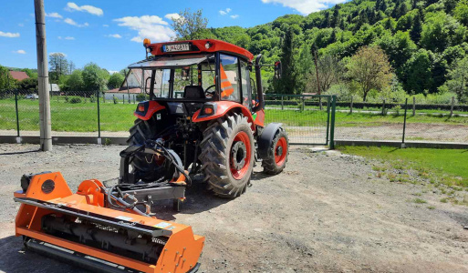 Nový obecný traktor a technika pre zimnú údržbu 