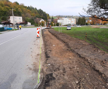 Výstavba chodníka do Kružlova