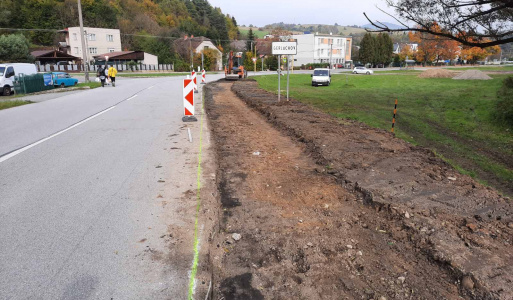 Výstavba chodníka do Kružlova 