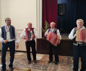 Posedenie s dôchodcami 2022